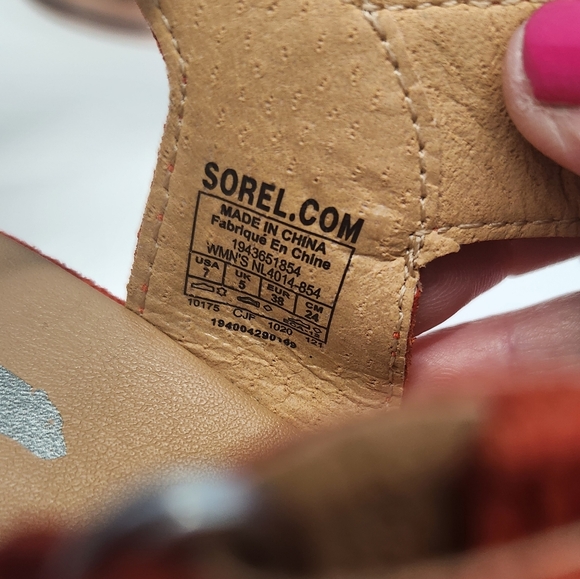 Sorel Cameron Flatform Sandals - Picture 3 of 8
